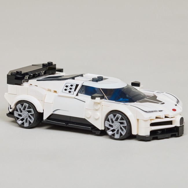 77240 Bugatti Centodieci supersportauto