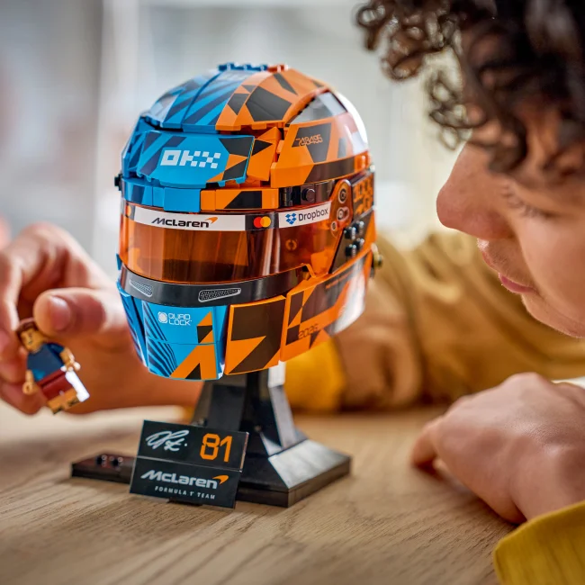 43017 McLaren Mastercard F1® Team ‑kypärä – Oscar Piastri