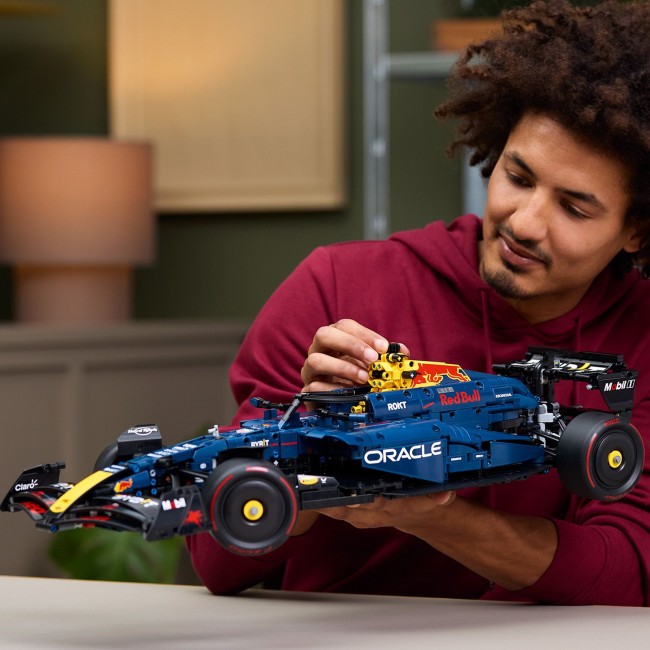 42206 Oracle Red Bull Racing RB20 F1 ‑auto