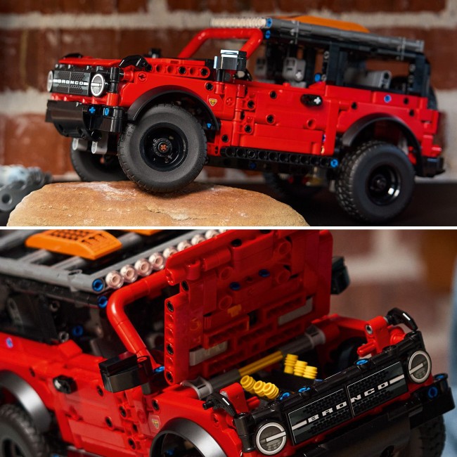 42213 Ford Bronco® maastur