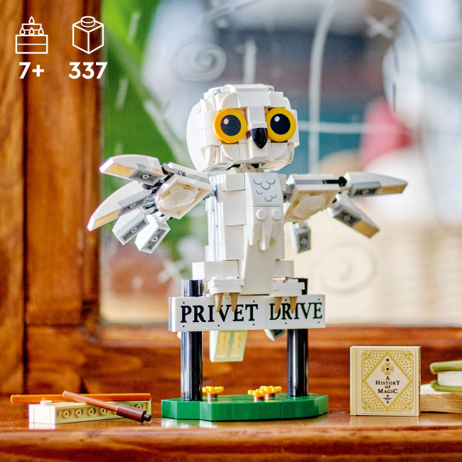 76425 Hedwig™ Privet Drive 4 majas V29