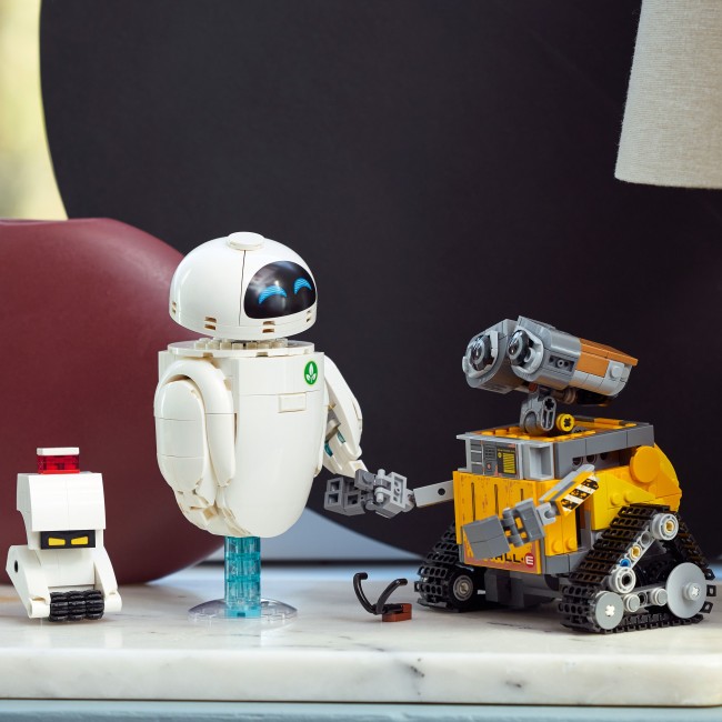 43279 WALL-E un EVE 43279 WALL-E un EVE