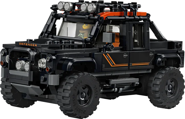 77264 Jaguar Project 7 ja Land Rover Defender