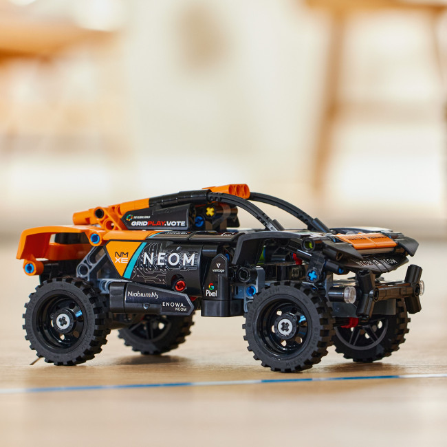 42166 NEOM McLaren Extreme E -kilpamaasturi