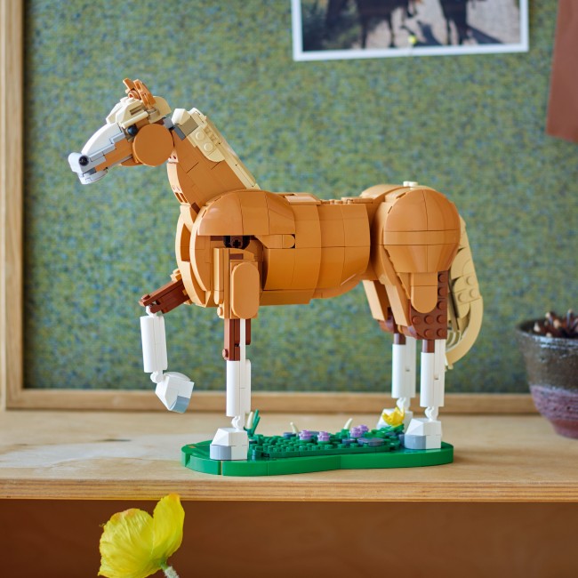 31166 Kaunis hobune