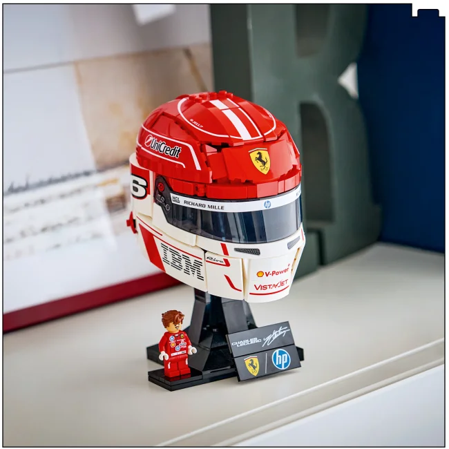 43014 Scuderia Ferrari HP ‑kypärä – Charles Leclerc