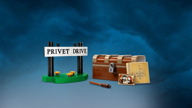 76425 Hedwig™ Privet Drive 4 majas V29