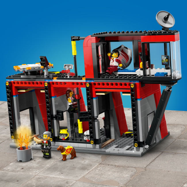 60414 Tuletõrjedepoo koos tuletõrjeautoga