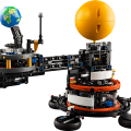 42179 LEGO Technic Maapallo ja Kuu kiertoradalla