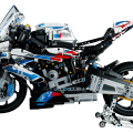 42130 LEGO Technic Moottoripyörä BMW M 1000 RR