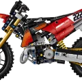 42238 LEGO Technic Ducati Desmo450 MX Factory mootorratas