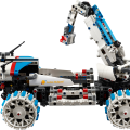 42211 LEGO Technic Lunar Outpost™ kuukulguri kosmosesõiduk