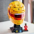 43022 LEGO Editions Formula 1 Scuderia Ferrari HP -kypärä – Lewis Hamilton