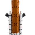 42221 LEGO Technic NASA Artemis palaišanas sistēmas raķete