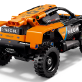 42166 LEGO Technic NEOM McLaren Extreme E -kilpamaasturi