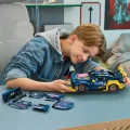 42236 LEGO Technic Kohandatud garaaž Ford Mustang GT autole
