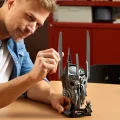 11373 LEGO Icons Taru sormusten herrasta: Sauronin kypärä
